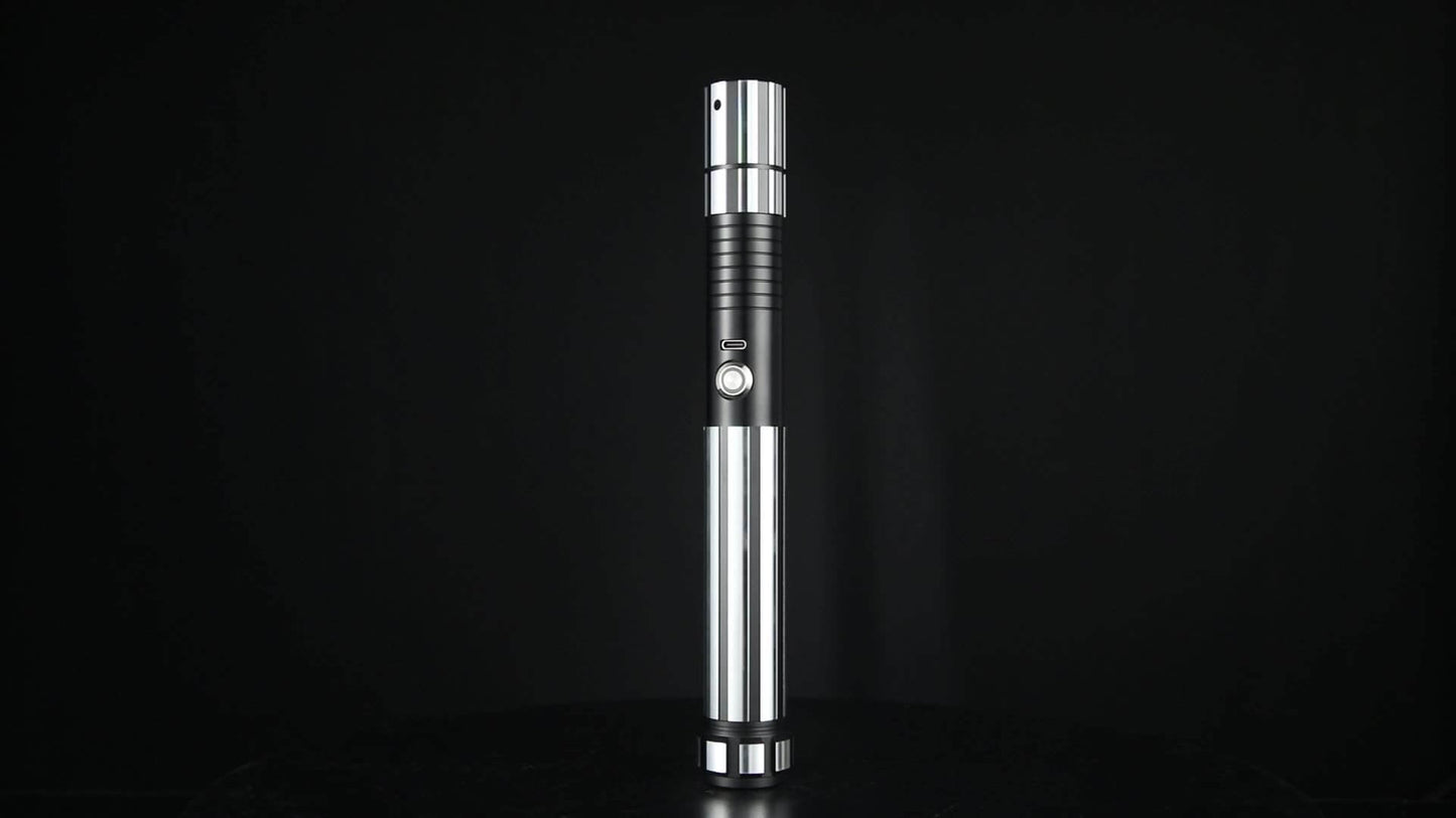 Strut Lightsaber Black / RGB isabers