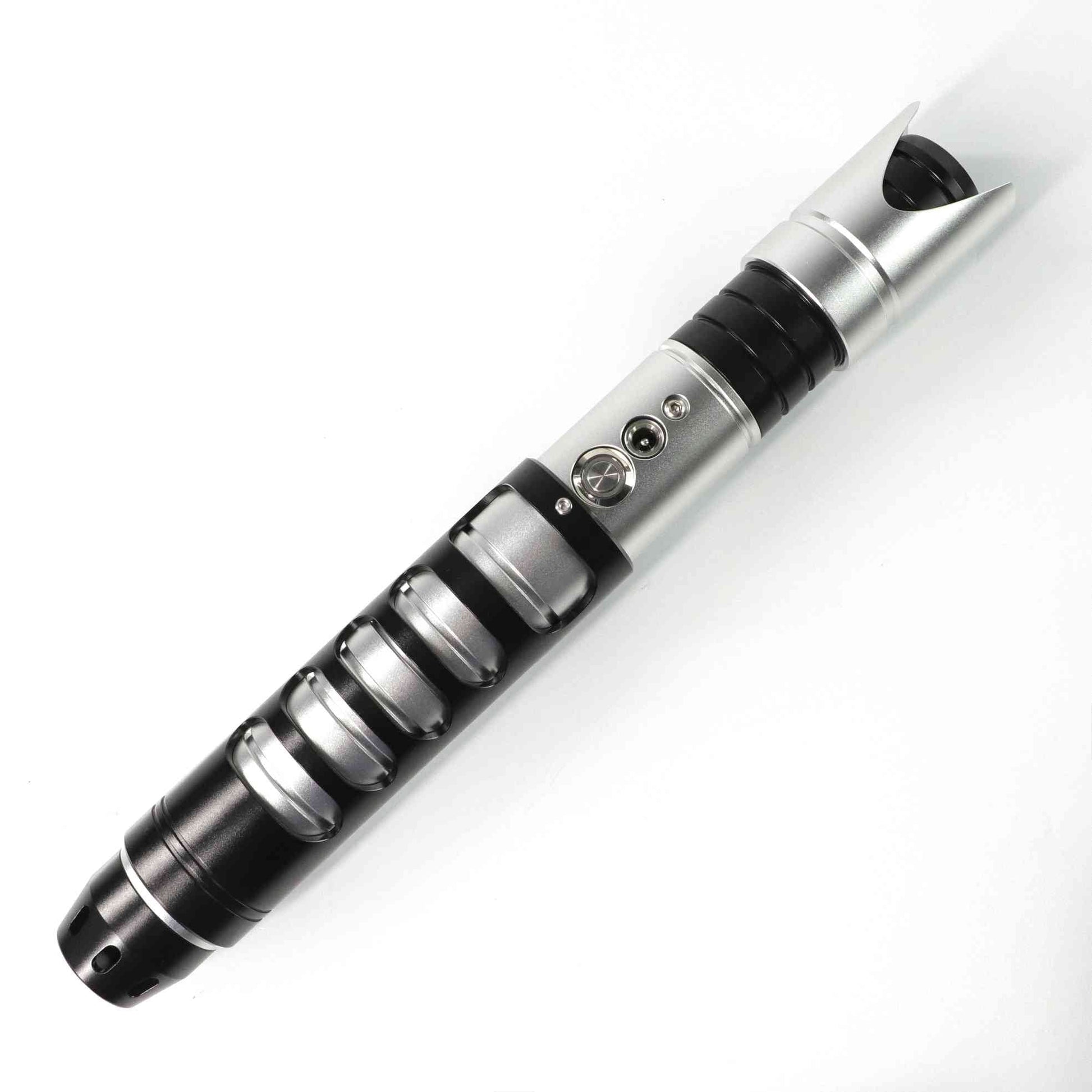 Cedar Lightsaber Black and silver / RGB isabers